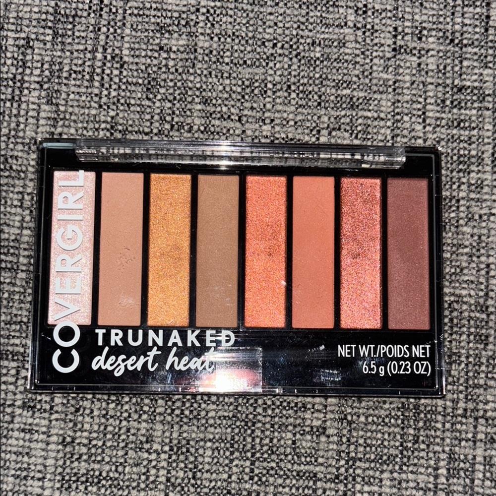 COVERGIRL Gold and Brown Eyeshadow Palette